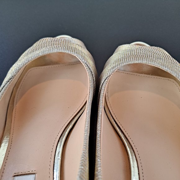 Nina New York Gold Metallic Wedge Shoe Peep Toe Size 8 - Picture 4 of 13